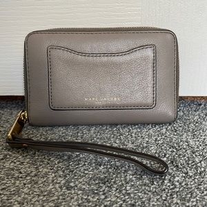 Marc Jacobs Wristlet Wallet